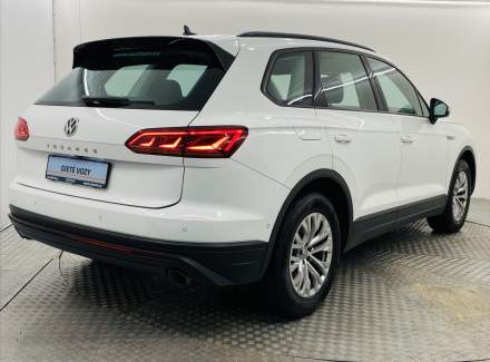 Volkswagen - Touareg