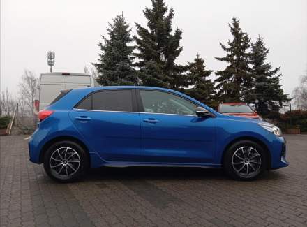 Kia - Rio