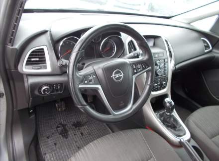 Opel - Astra