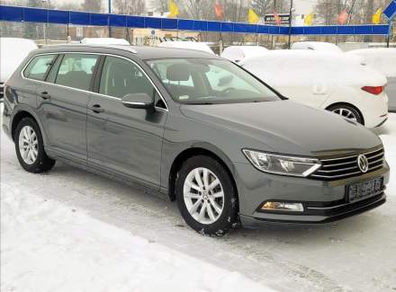 Volkswagen - Passat