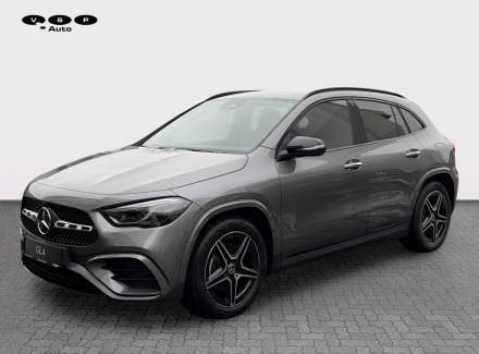 Mercedes-Benz - GLA