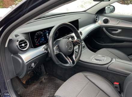 Mercedes-Benz - E-class