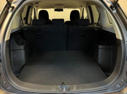 Mitsubishi - Outlander