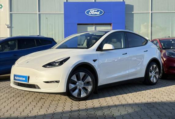 Tesla - Model Y