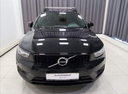 Volvo - XC40
