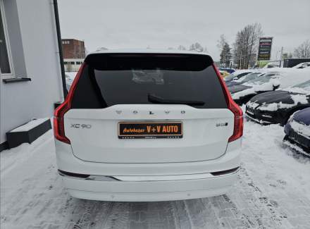 Volvo - XC90