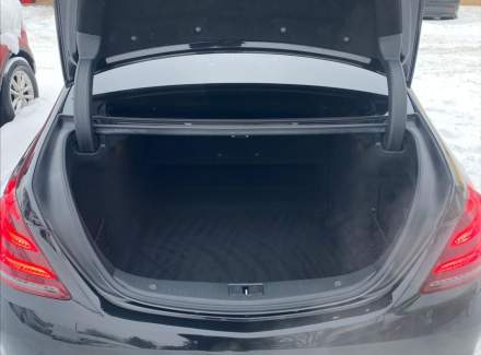 Mercedes-Benz - S-class