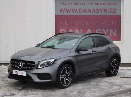 Mercedes-Benz - GLA