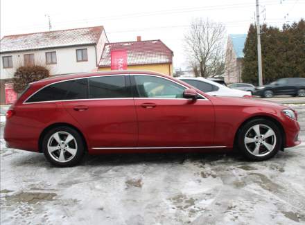 Mercedes-Benz - E-class