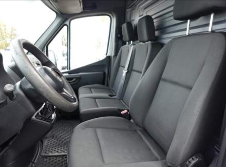 Mercedes-Benz - Sprinter