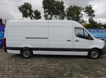 Mercedes-Benz - Sprinter
