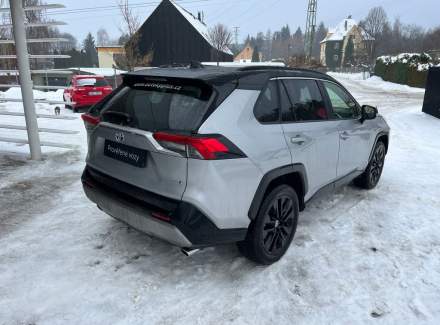 Toyota - RAV 4