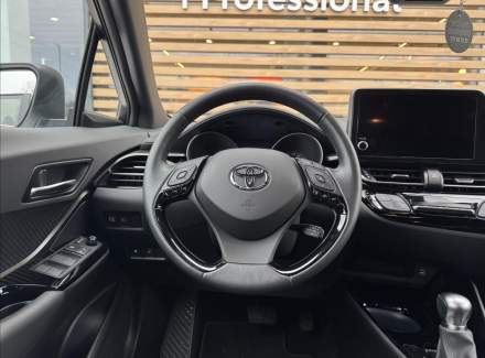 Toyota - C-HR