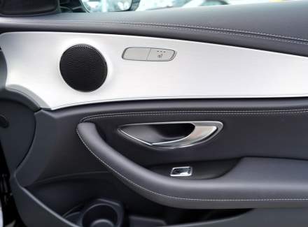 Mercedes-Benz - E-class