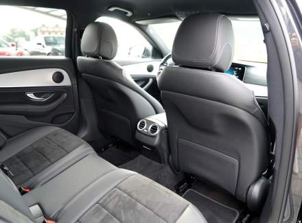 Mercedes-Benz - E-class