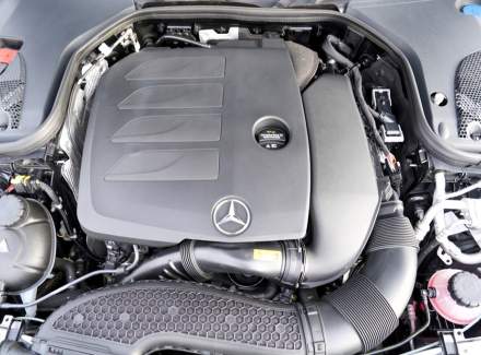 Mercedes-Benz - E-class