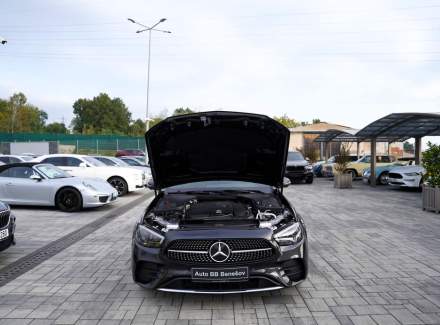 Mercedes-Benz - E-class