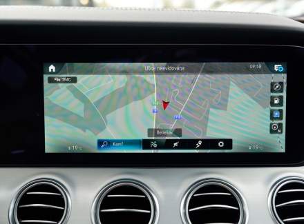 Mercedes-Benz - E-class