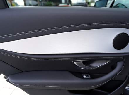 Mercedes-Benz - E-class