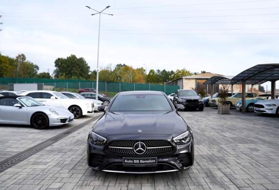 Mercedes-Benz - E-class
