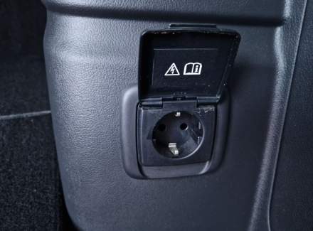 Mitsubishi - Outlander