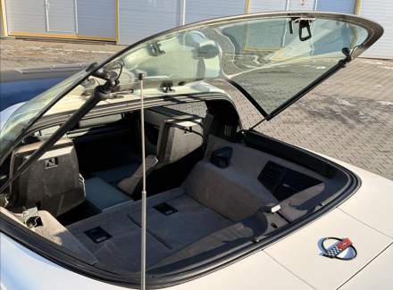 Chevrolet - Corvette