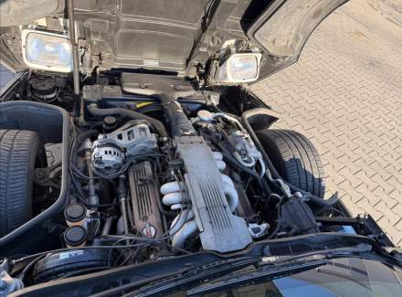 Chevrolet - Corvette