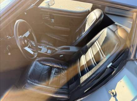 Chevrolet - Corvette