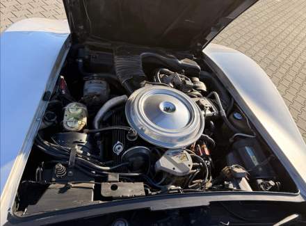 Chevrolet - Corvette