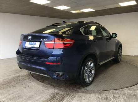 BMW - X6