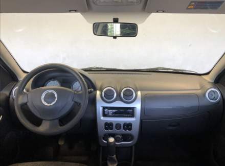 Dacia - Sandero