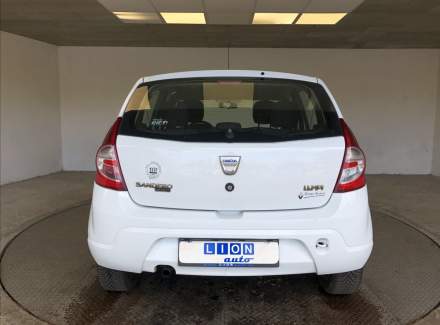 Dacia - Sandero