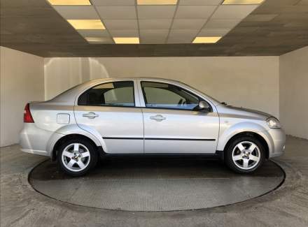 Chevrolet - Aveo