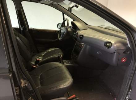 Mercedes-Benz - A-class