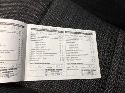 Mercedes-Benz - Vito