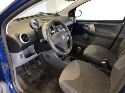 Peugeot - 107