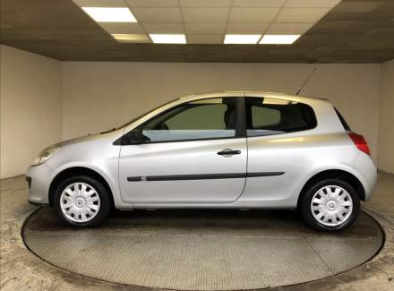 Renault - Clio