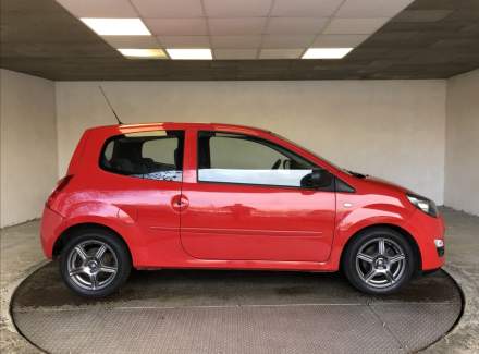 Renault - Twingo