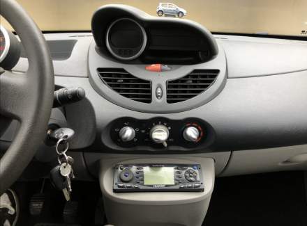 Renault - Twingo