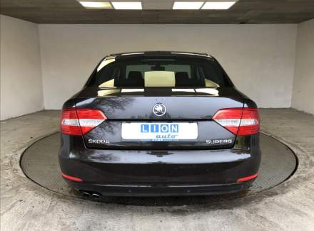 Škoda - Superb