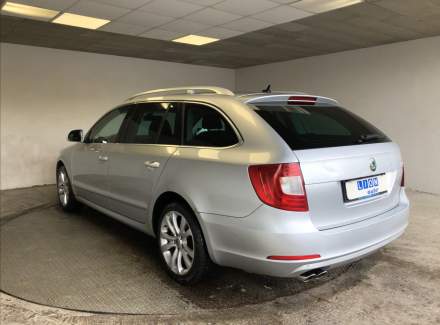 Škoda - Superb