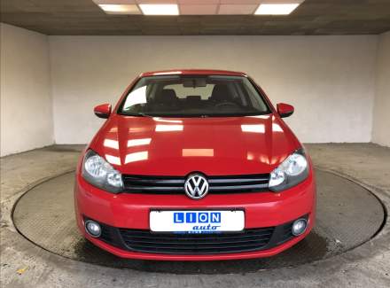 Volkswagen - Golf