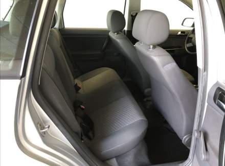 Volkswagen - Polo