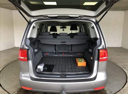 Volkswagen - Touran