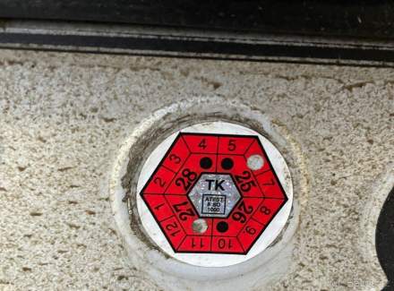 Land Rover - Discovery Sport