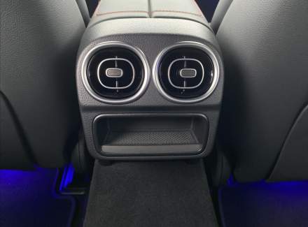 Mercedes-Benz - C-class