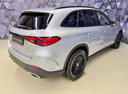 Mercedes-Benz - GLC