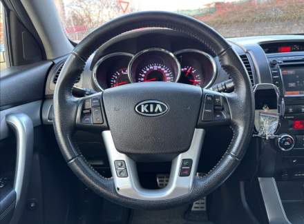 Kia - Sorento