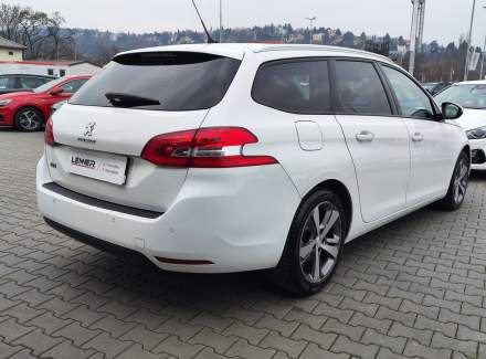 Peugeot - 308