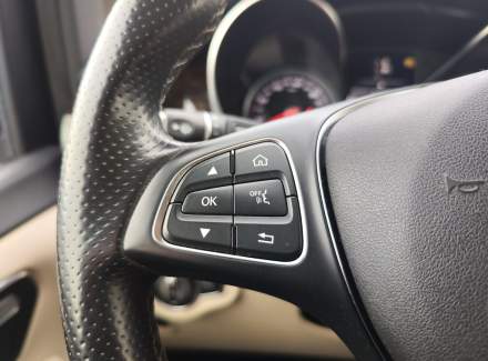 Mercedes-Benz - V-class